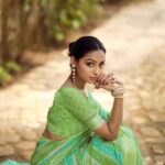 Thumbnail Dull Moss Leheriya saree